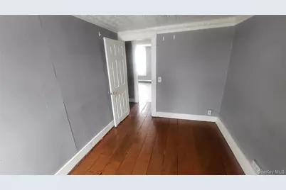 164 Thompson Street, Poughkeepsie, NY 12601 - Photo 11