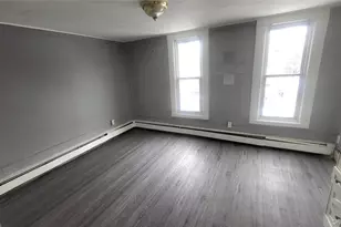 164 Thompson St, Poughkeepsie, NY 12601 - Photo 9