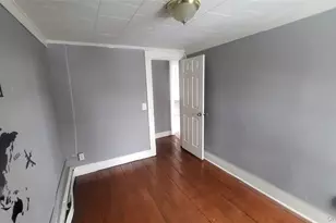 164 Thompson St, Poughkeepsie, NY 12601 - Photo 13