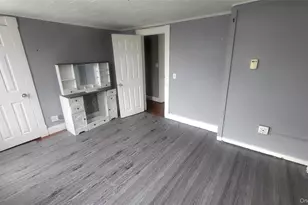 164 Thompson St, Poughkeepsie, NY 12601 - Photo 9