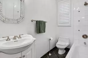 24 Hamilton Pl, Garden City, NY 11530 - Photo 19