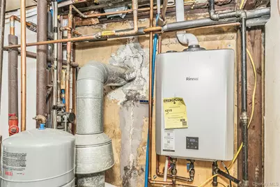 5 Malone Street, Hicksville, NY 11801 - Photo 23