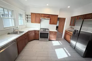 34 Maple Ave, Northport, NY 11768 - Photo 7