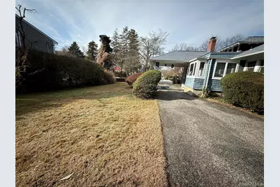 34 Maple Avenue, Northport, NY 11768 - Photo 5