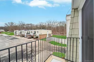 85 Rocky Point Yaphank Rd, Rocky Point, NY 11778 - Photo 29