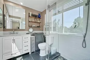 19 Barnett Dr, Monroe, NY 10950 - Photo 9