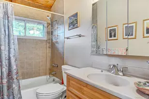 5 Victoria Dr, Hampton Bays, NY 11946 - Photo 19