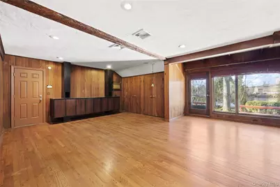 11 Searingtown Road, Searingtown, NY 11507 - Photo 5