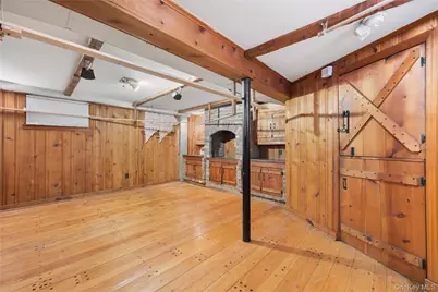 11 Searingtown Road, Searingtown, NY 11507 - Photo 25