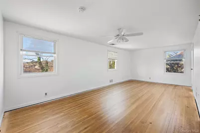 11 Searingtown Road, Searingtown, NY 11507 - Photo 19