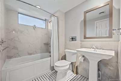 11 Searingtown Road, Searingtown, NY 11507 - Photo 23