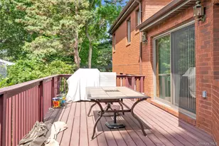 51-10 Douglaston Pkwy, Douglaston, NY 11362 - Photo 19