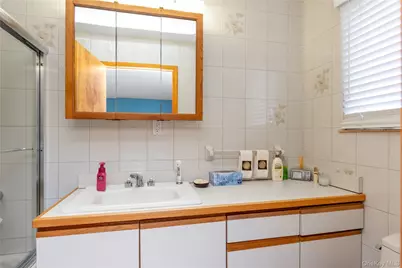 51-10 Douglaston Parkway, Douglaston, NY 11362 - Photo 13