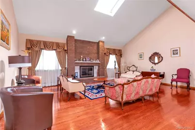 51-10 Douglaston Parkway, Douglaston, NY 11362 - Photo 3