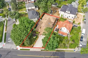 51-10 Douglaston Pkwy, Douglaston, NY 11362 - Photo 23