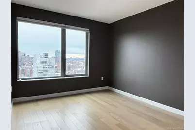 13835 39th, Flushing, NY 11354 - Photo 5