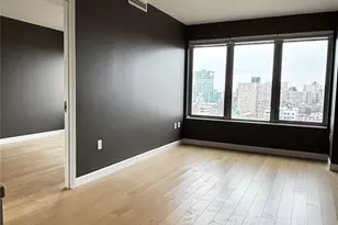 13835 39th, Flushing, NY 11354 - Photo 9