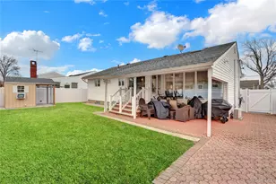 228 Broadway, Massapequa Park, NY 11762 - Photo 23