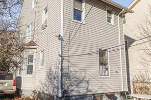 717 E 37th St, Brooklyn, NY 11203 - Photo 11