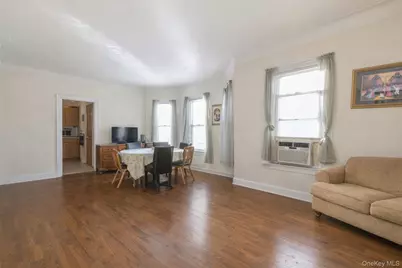 717 E 37th Street, Brooklyn, NY 11203 - Photo 3