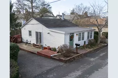 8 Ridgeland Terrace, Rye, NY 10580 - Photo 1