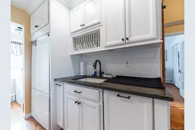 8 Ridgeland Terrace, Rye, NY 10580 - Photo 13