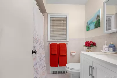 96 East Avenue, Freeport, NY 11520 - Photo 15