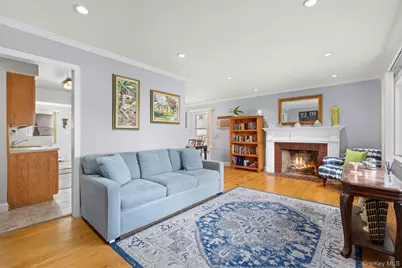 96 East Avenue, Freeport, NY 11520 - Photo 3