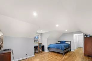 96 East Ave, Freeport, NY 11520 - Photo 21