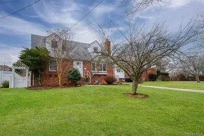 96 East Avenue, Freeport, NY 11520 - Photo 1