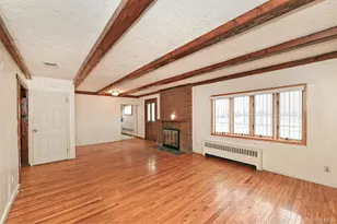 481 Leonard Blvd, New Hyde Park, NY 11040 - Photo 9