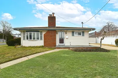 481 Leonard Boulevard, New Hyde Park, NY 11040 - Photo 1