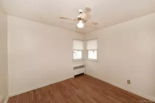 481 Leonard Blvd, New Hyde Park, NY 11040 - Photo 15