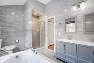 400 Eastport Manor Rd, Manorville, NY 11949 - Photo 17