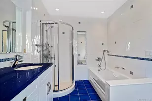 208 Boulder Ridge Rd, Scarsdale, NY 10583 - Photo 23