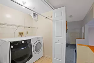 208 Boulder Ridge Rd, Scarsdale, NY 10583 - Photo 25