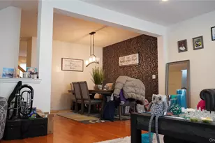 1402 Hawthorn Way, New Windsor, NY 12553 - Photo 7