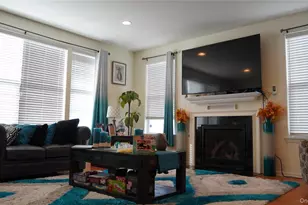 1402 Hawthorn Way, New Windsor, NY 12553 - Photo 5