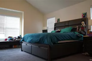 1402 Hawthorn Way, New Windsor, NY 12553 - Photo 15