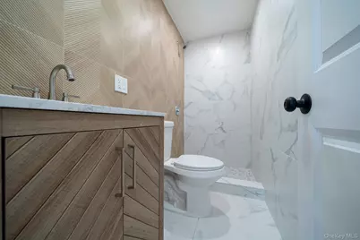 7036 70th Street, Glendale, NY 11385 - Photo 11