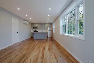 7036 70th Street, Glendale, NY 11385 - Photo 13