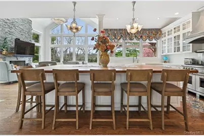 15 Carter Road, Hampton Bays, NY 11946 - Photo 15