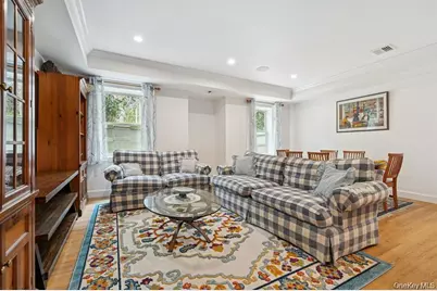 15 Carter Road, Hampton Bays, NY 11946 - Photo 37