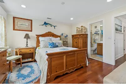 15 Carter Road, Hampton Bays, NY 11946 - Photo 27