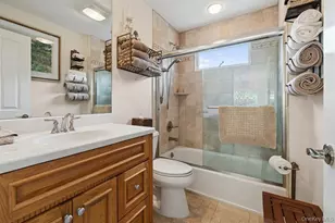 15 Carter Rd, Hampton Bays, NY 11946 - Photo 25