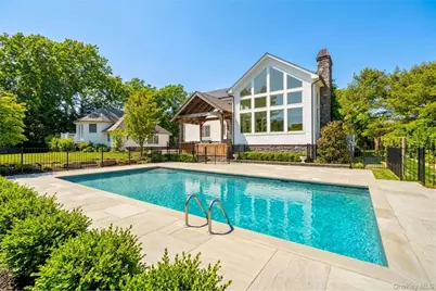 15 Carter Road, Hampton Bays, NY 11946 - Photo 41