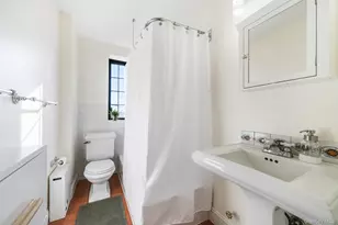 45 Pondfield Rd W, Bronxville, NY 10708 - Photo 23