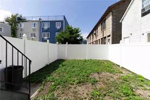 2-15 Beach 96th St, Rockaway Beach, NY 11693 - Photo 37