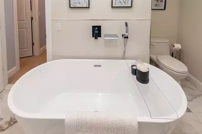 21 Wildwood Drive, Rock Tavern, NY 12575 - Photo 23