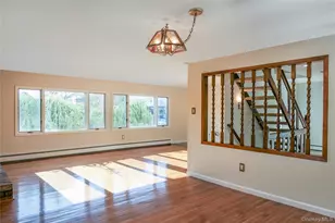 10 Marie Crescent, Patchogue, NY 11772 - Photo 7